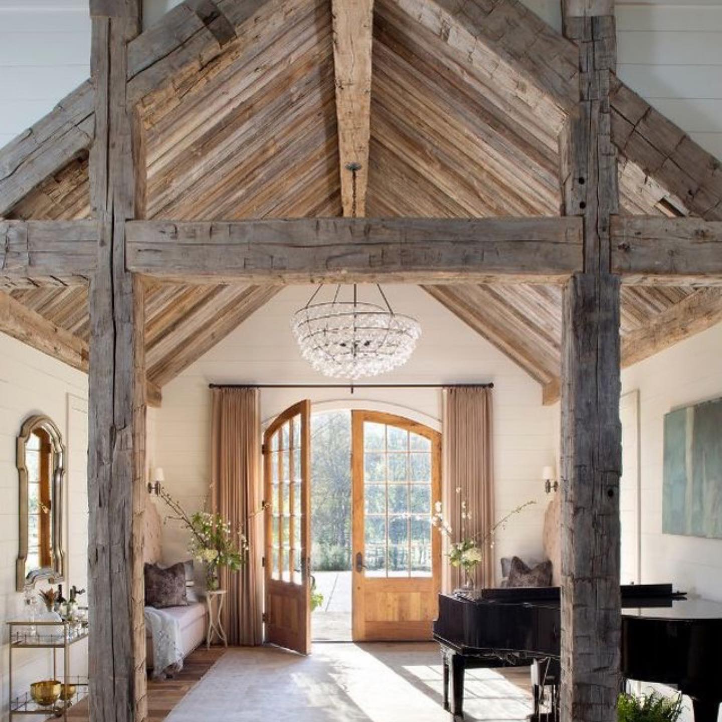 Currey & Company Stratosphere Chandelier