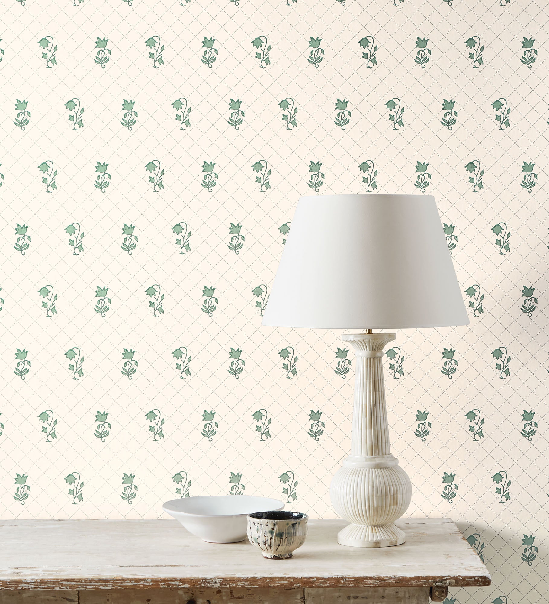 Colefax and Fowler Berkeley Sprig Wallpaper