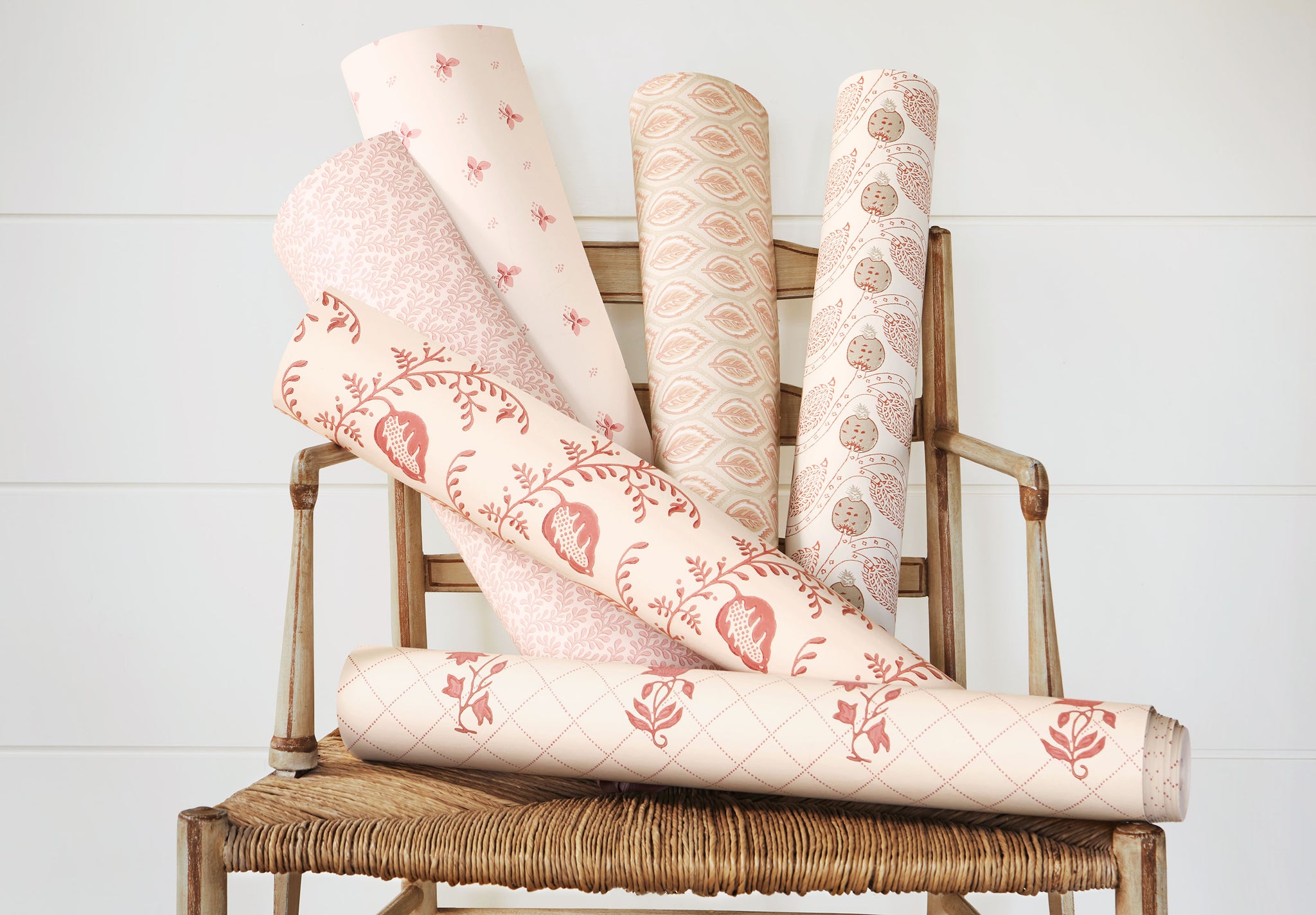 Colefax and Fowler Berkeley Sprig Wallpaper