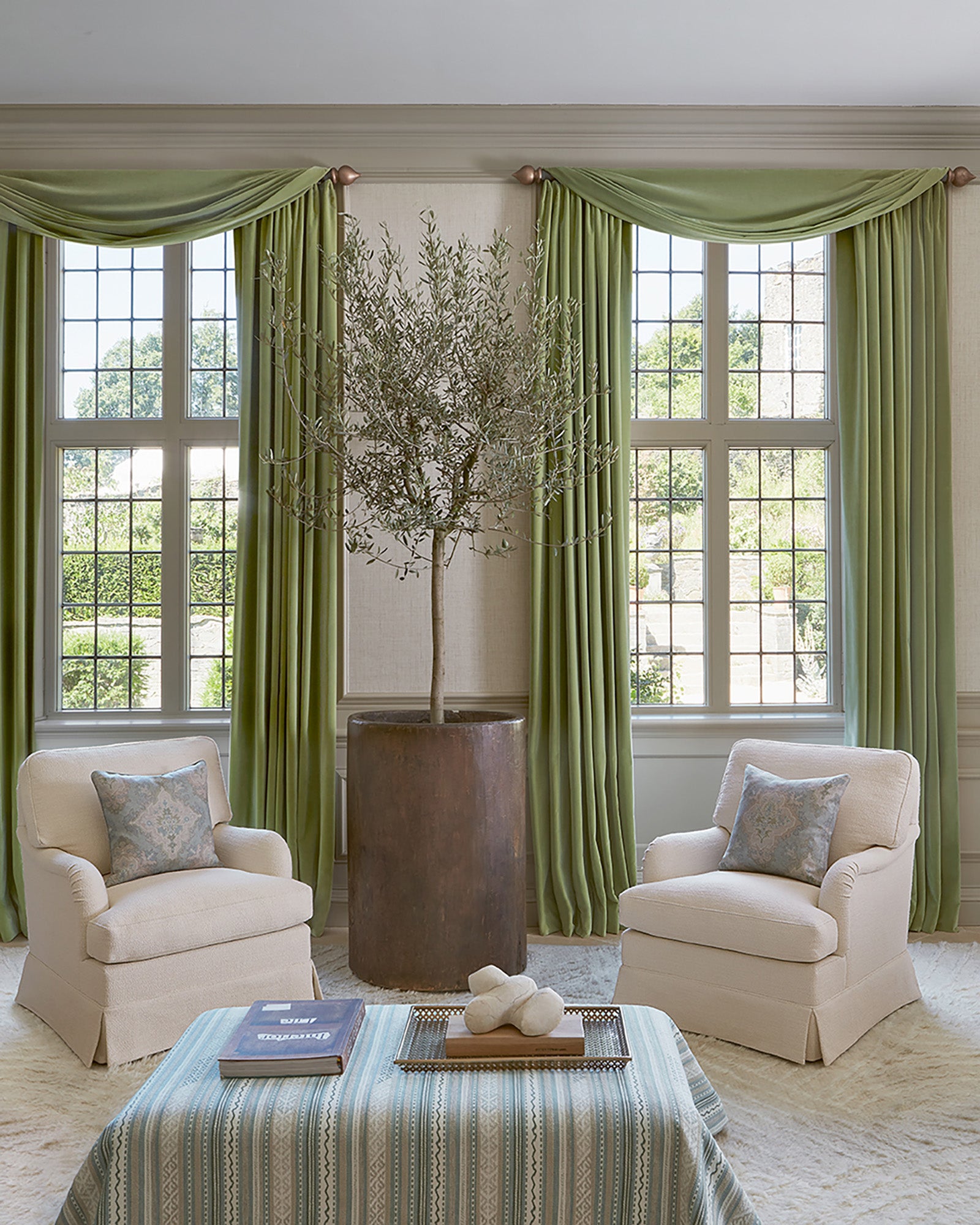Colefax and Fowler Potomac Wallpaper