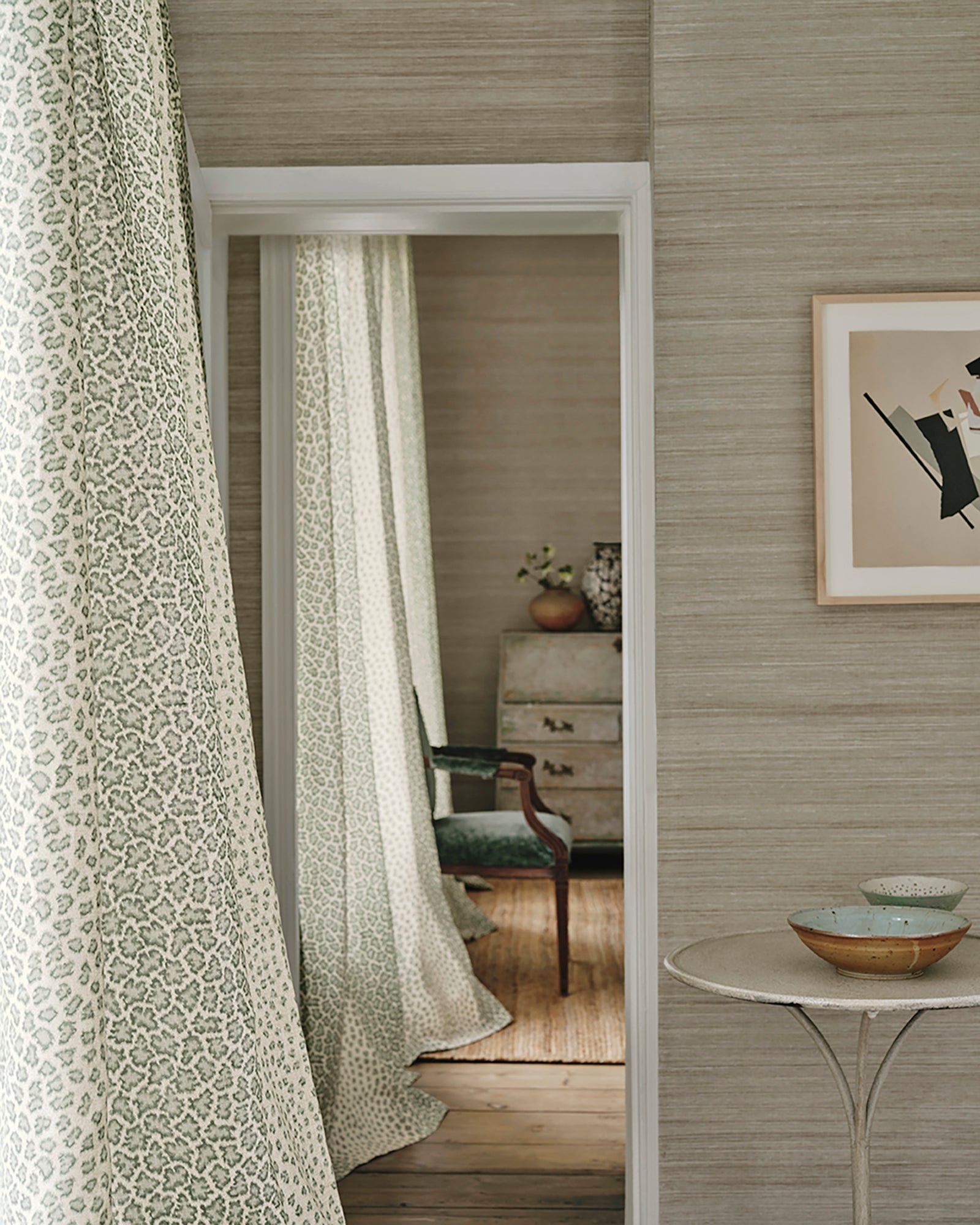 Colefax and Fowler Mystic Wallpaper