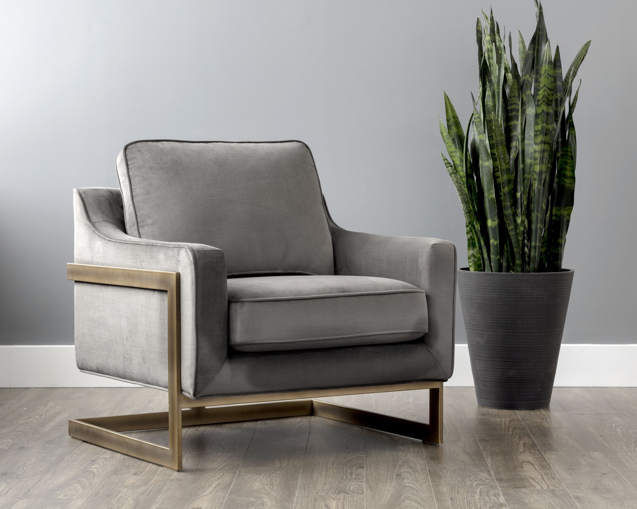 Sunpan Kalmin Lounge Chair
