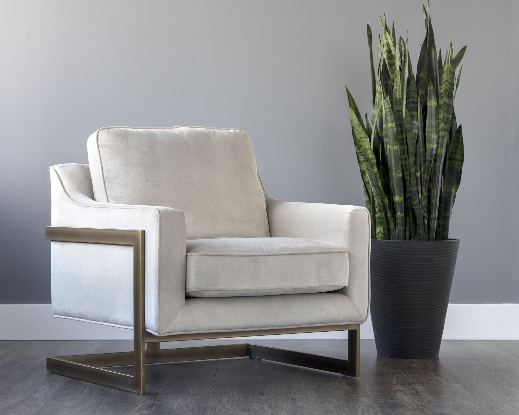 Sunpan Kalmin Lounge Chair