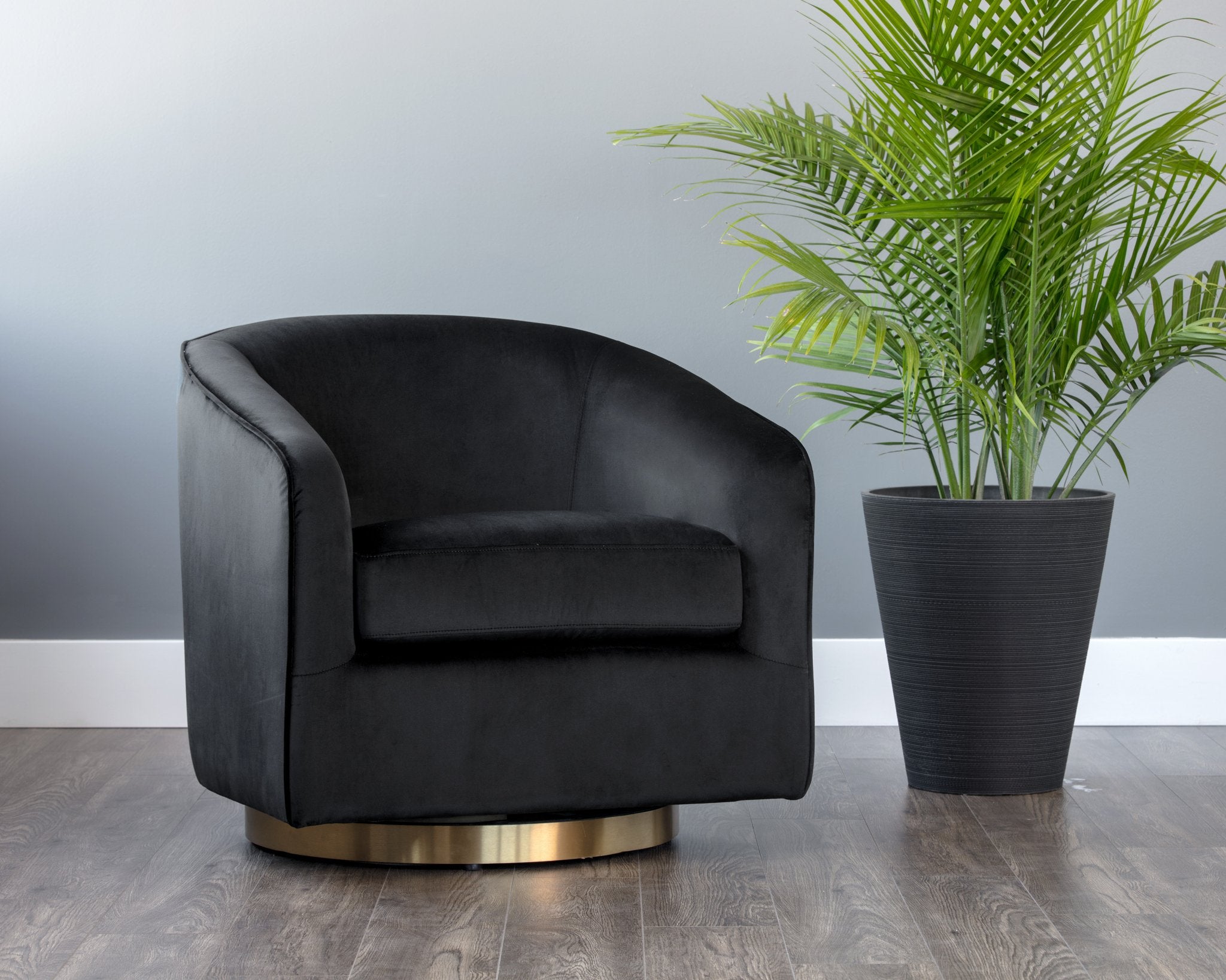 Sunpan Hazel Swivel Lounge Chair