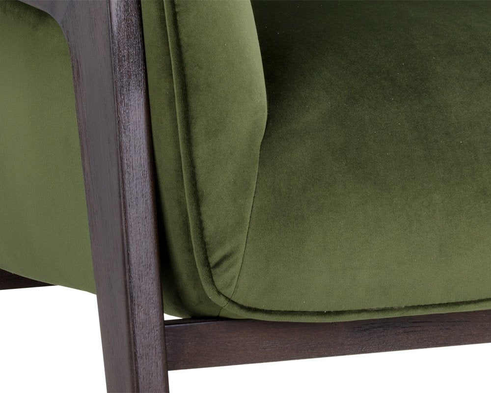 Sunpan Maximus Lounge Chair