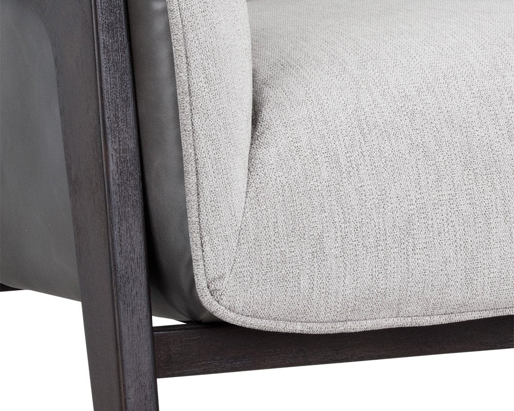 Sunpan Maximus Lounge Chair