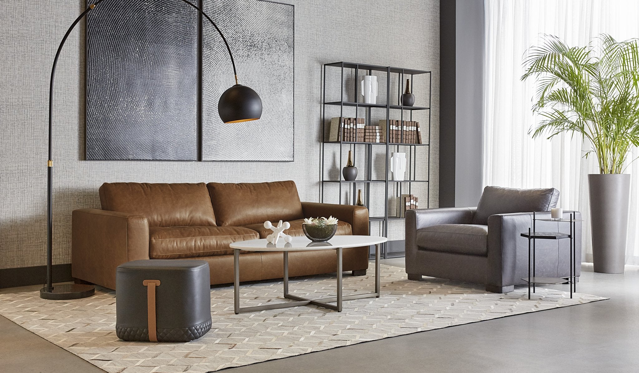 Sunpan Axio Ottoman Napa Black / Napa Cognac