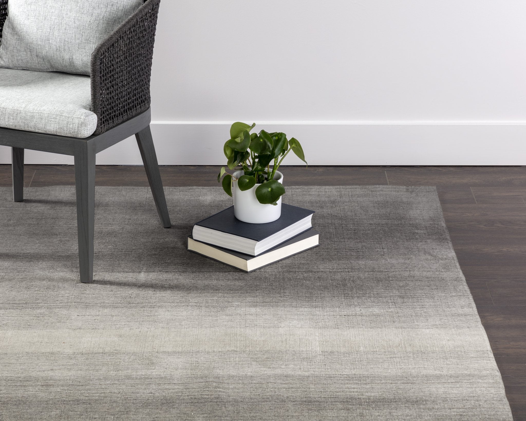 Sunpan Brisbane Hand Woven Rug Grey 8' X 10'
