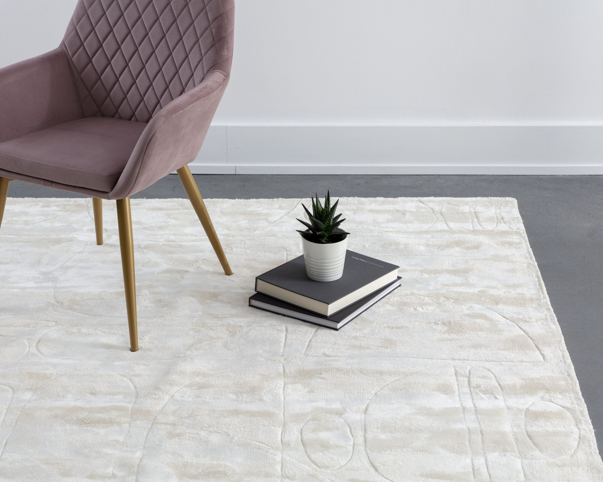 Sunpan Caruso Hand Loomed Rug Cream / Ivory