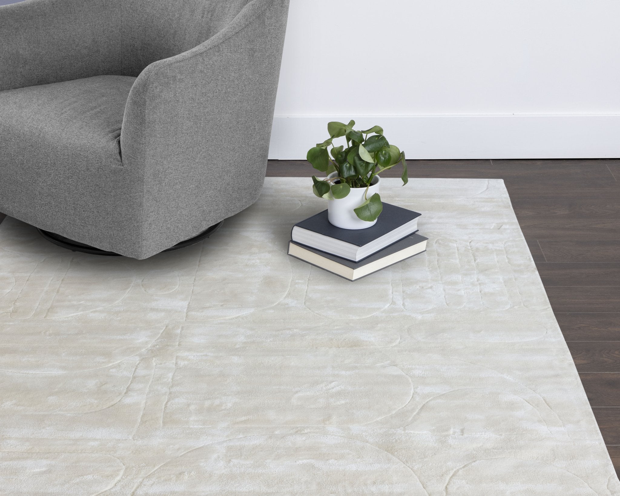 Sunpan Caruso Hand Loomed Rug Cream / Ivory