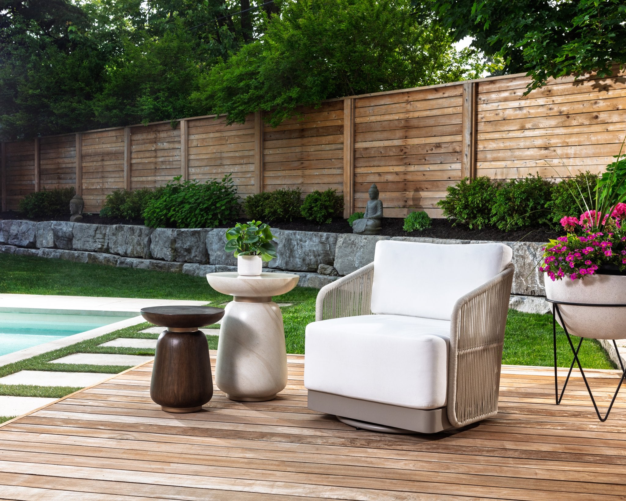 Sunpan Allariz Swivel Armchair