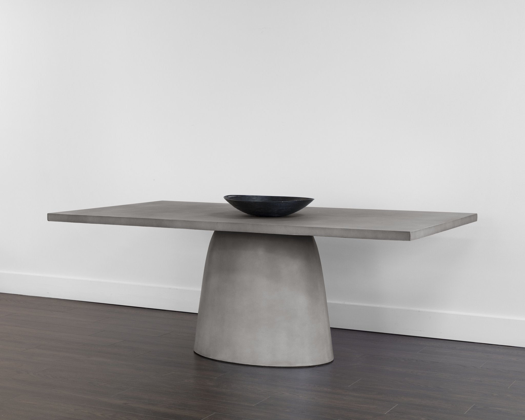 Sunpan Cavallini Dining Table 79"
