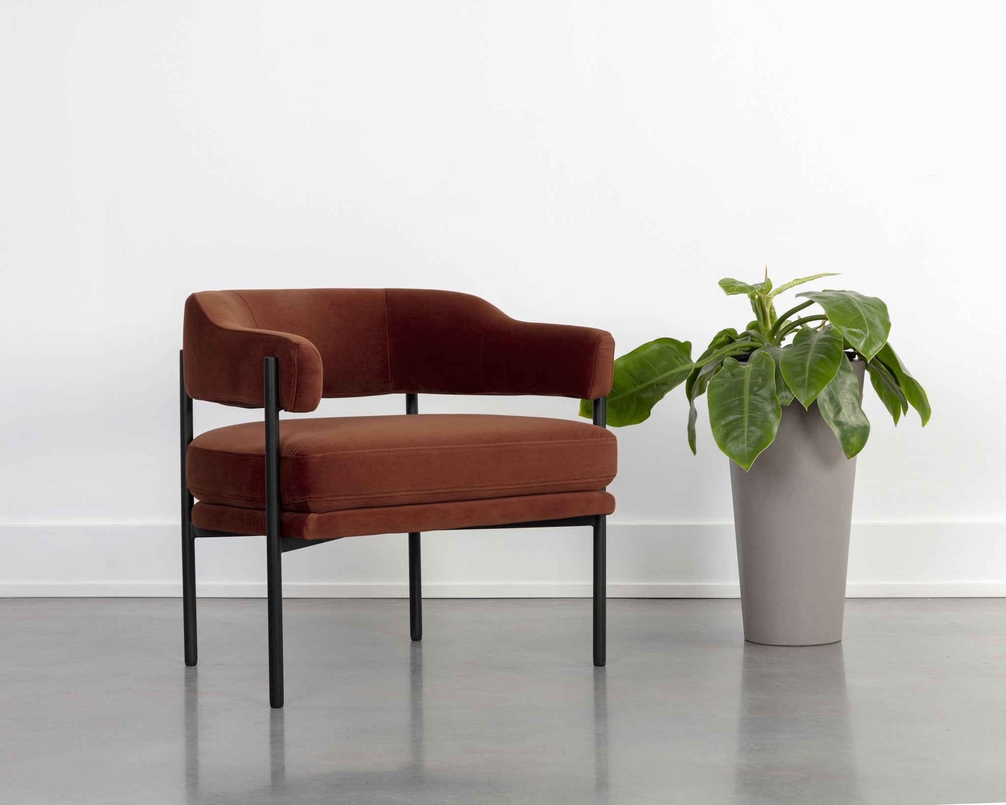 Sunpan Lola Lounge Chair Meg Rust