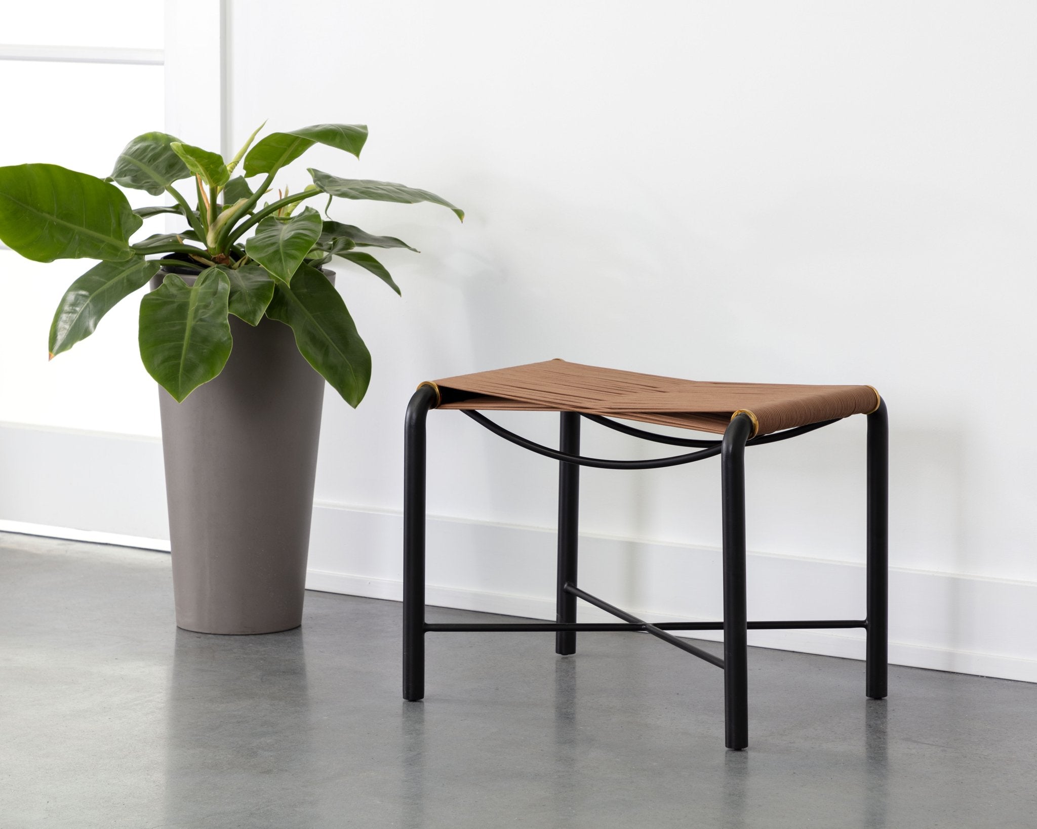 Sunpan Riz Stool