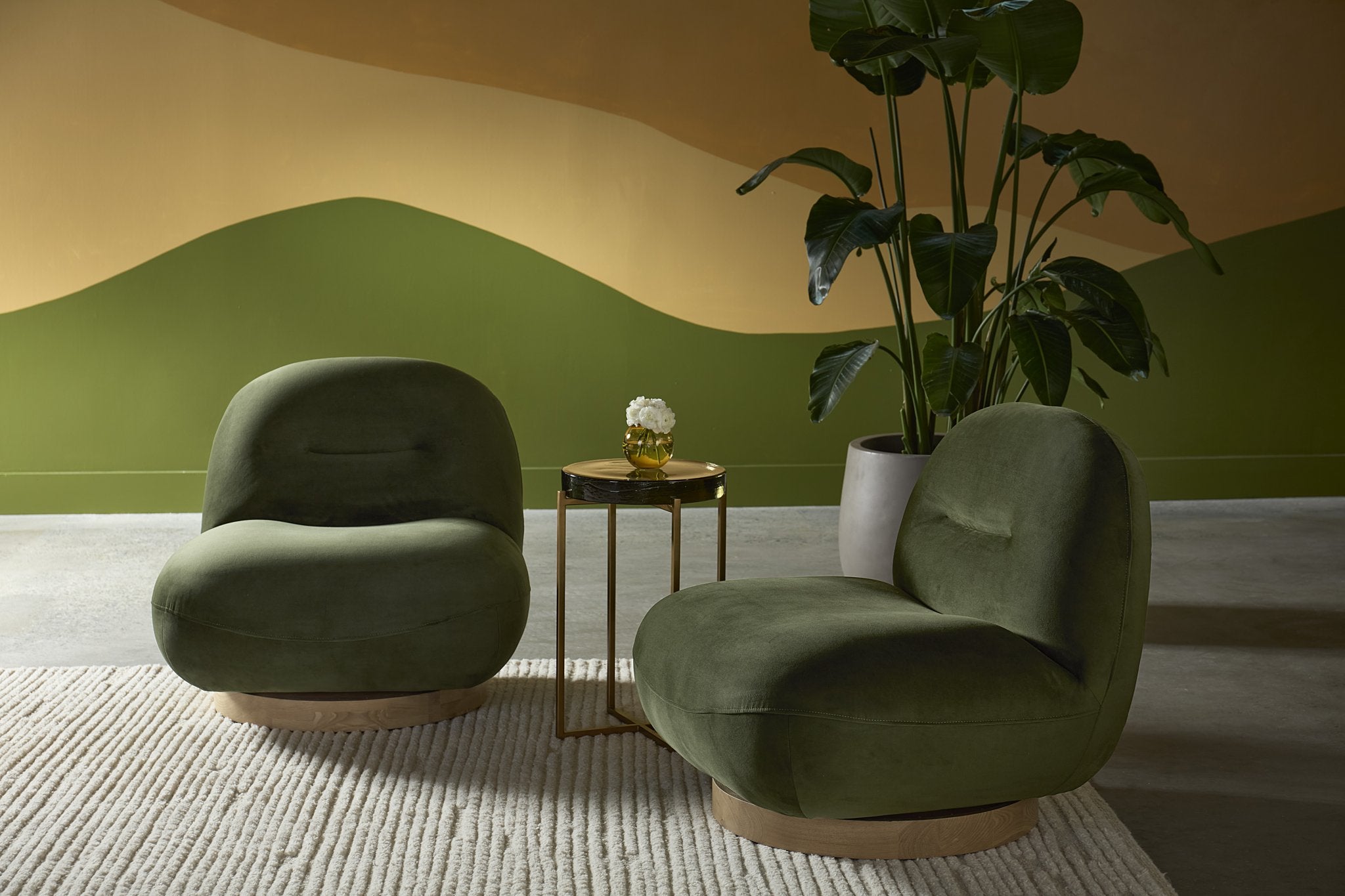 Sunpan Franze Swivel Lounge Chair