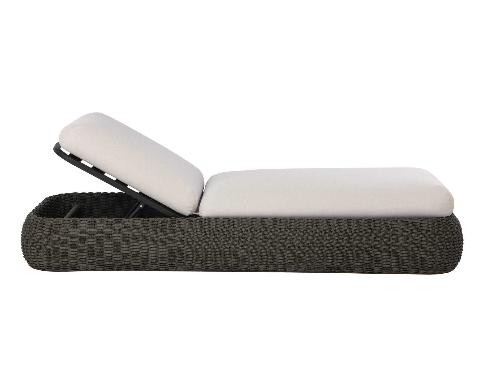 Sunpan Barcelona Lounger