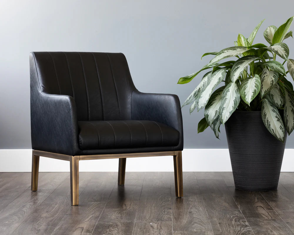 Sunpan Wolfe Lounge Chair