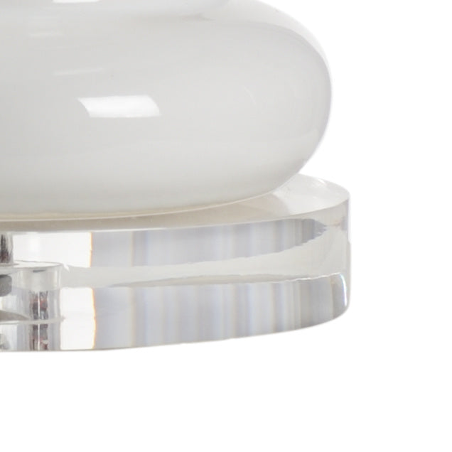 Wildwood Gate Finial Lamp Snow