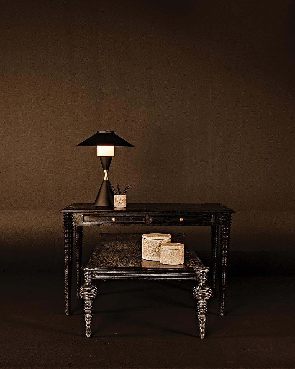 Noir Leonardo Desk