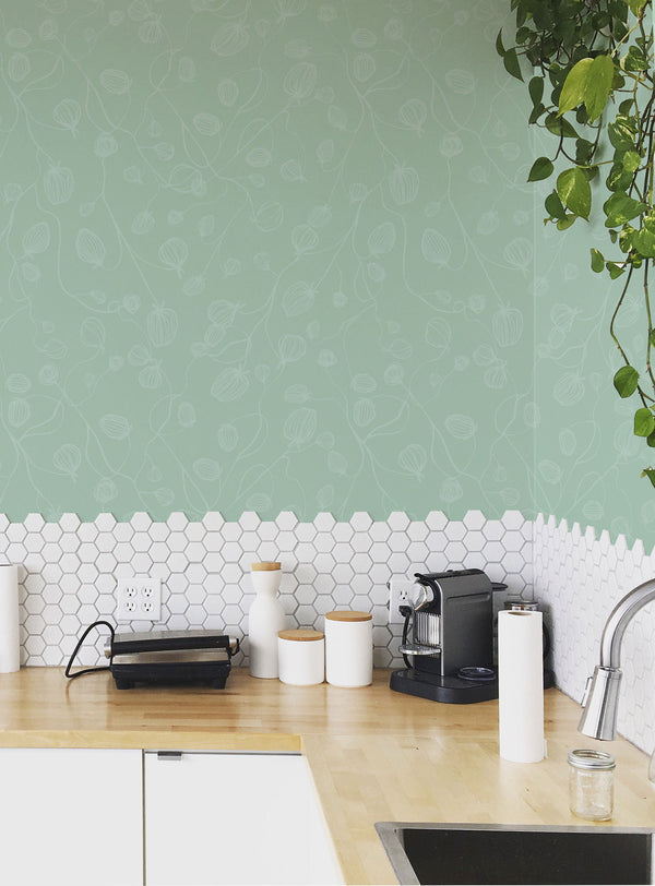 Susan Hable Onions Wallpaper