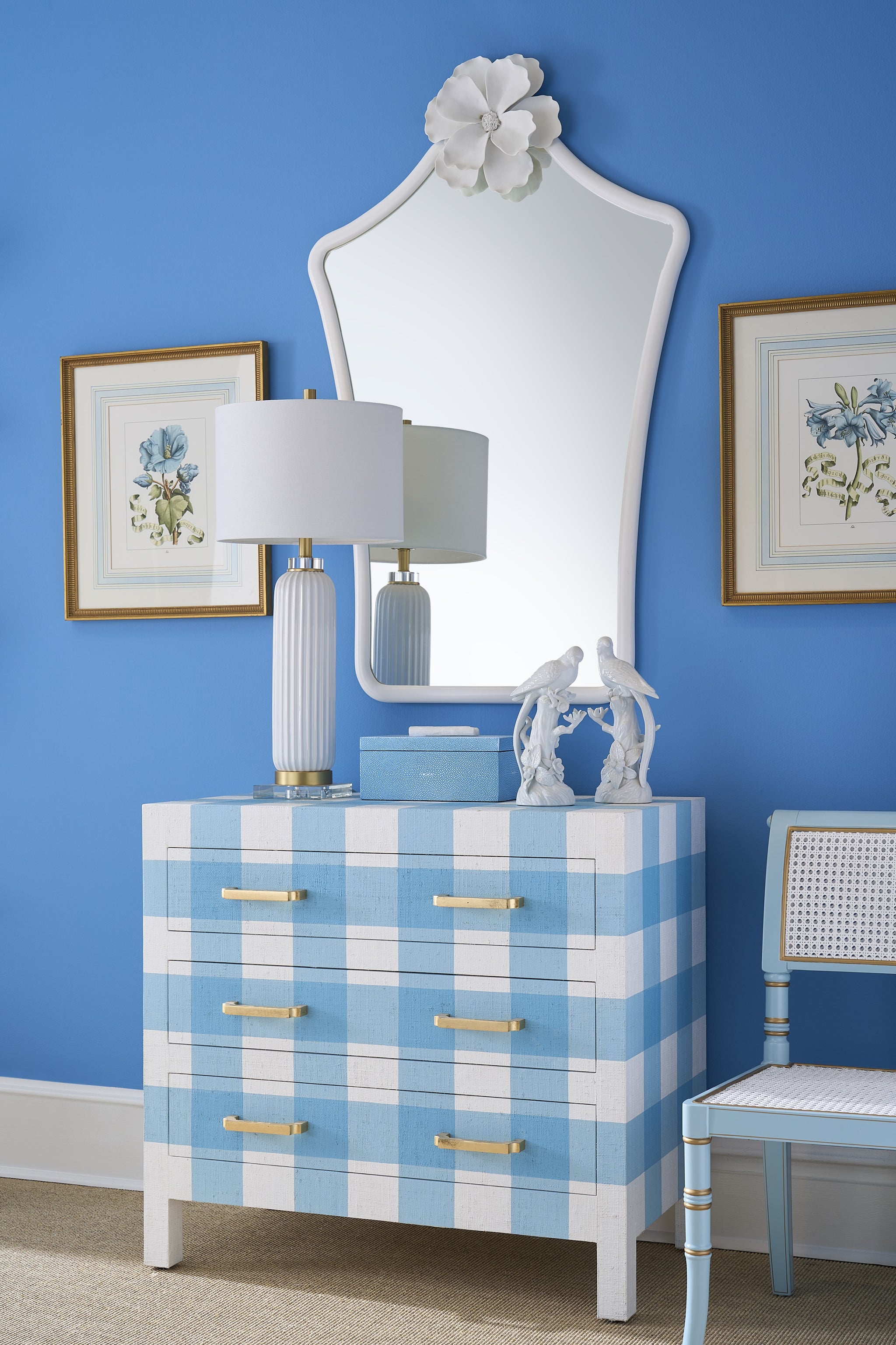 Chelsea House Gracious Chest Plaid