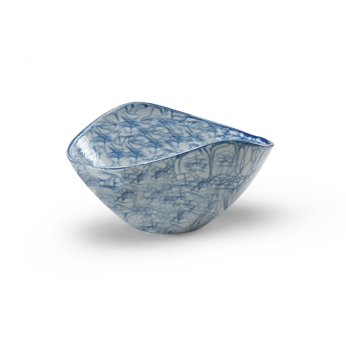 Chelsea House Blue Oval Centerpiece