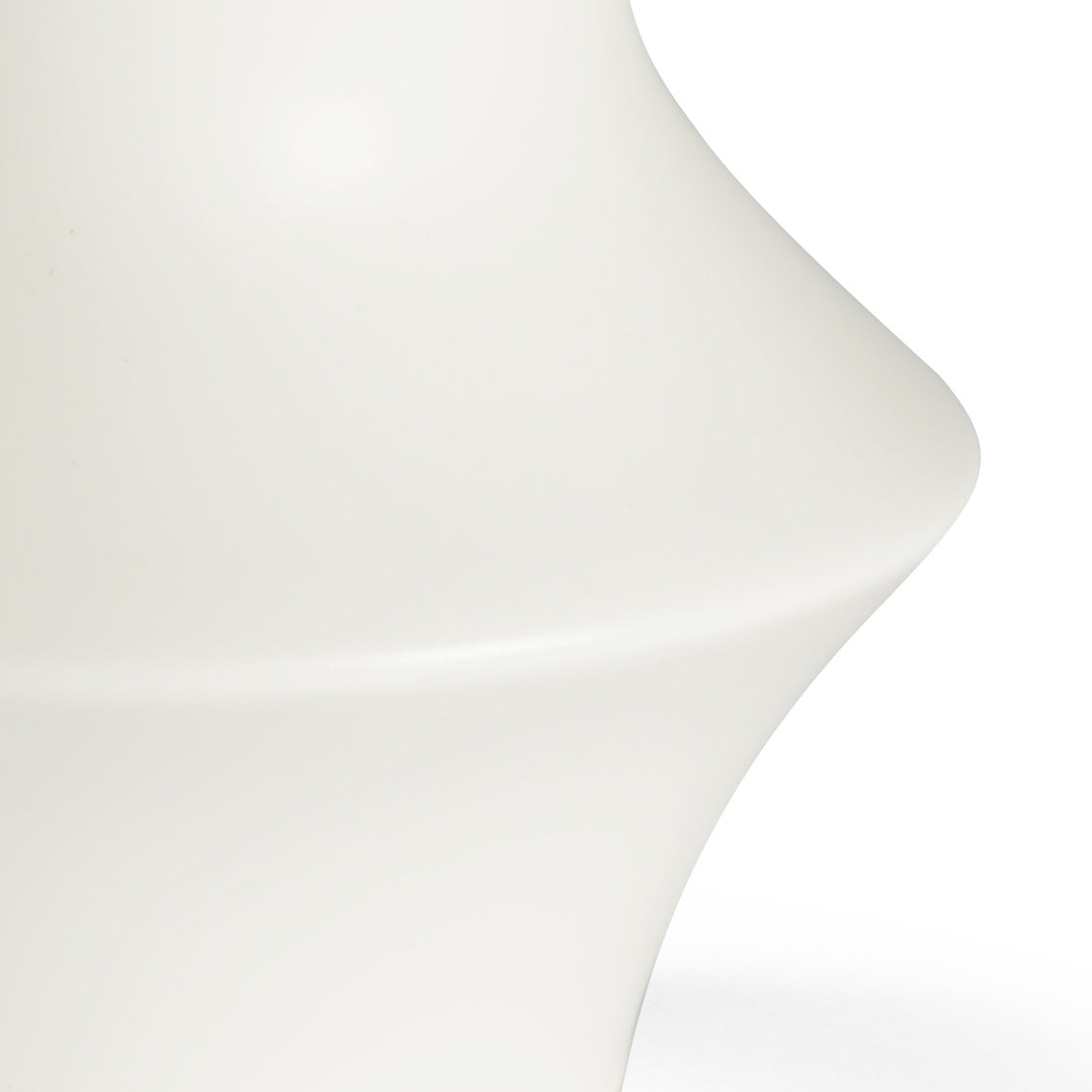 Chelsea House Osaka Vase White