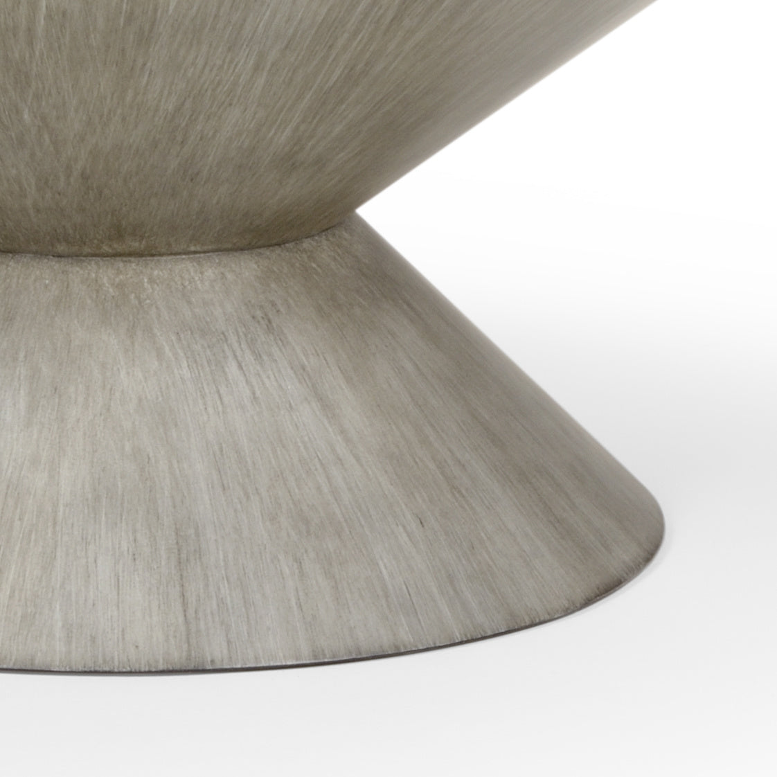 Chelsea House NY Cocktail Table, Round Grey