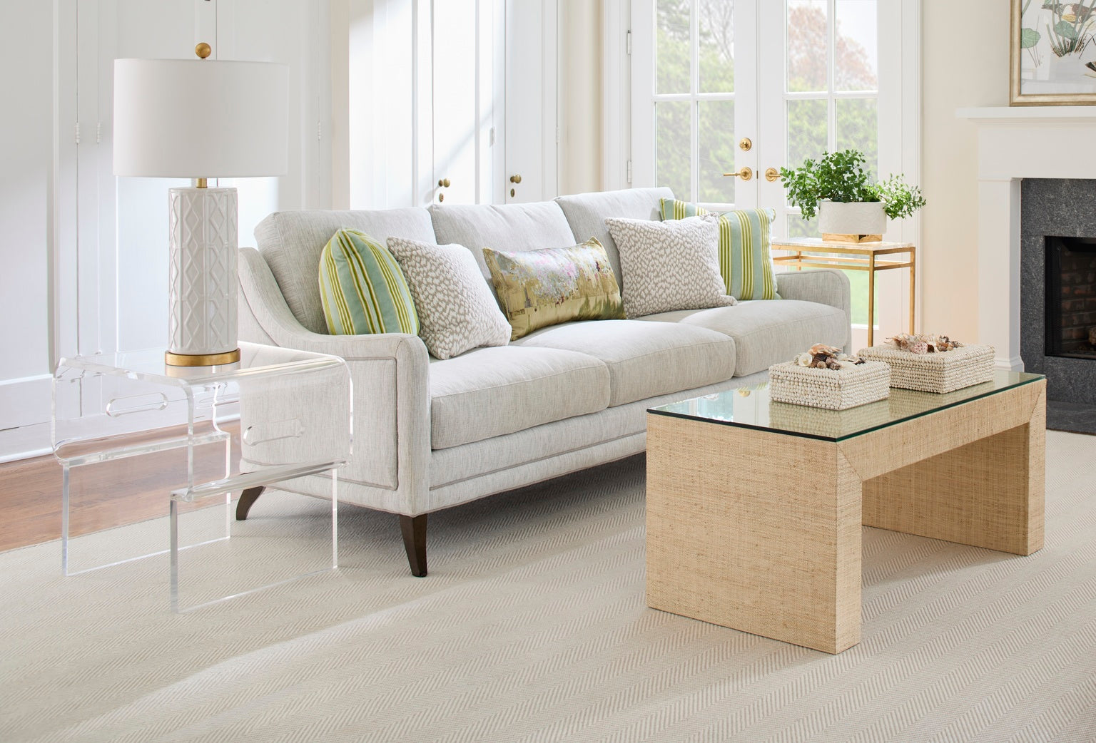 Chelsea House Seed Glass Side Table Gold