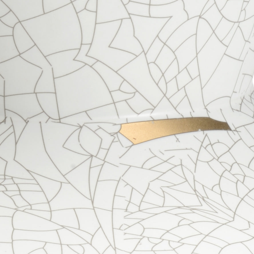 Chelsea House Crackled Vase