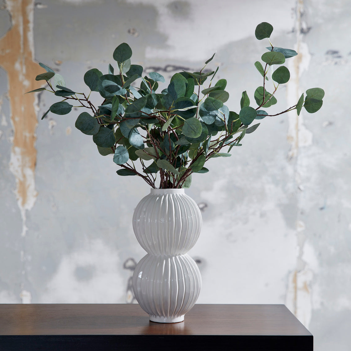 Chelsea House Organic Disc Vase