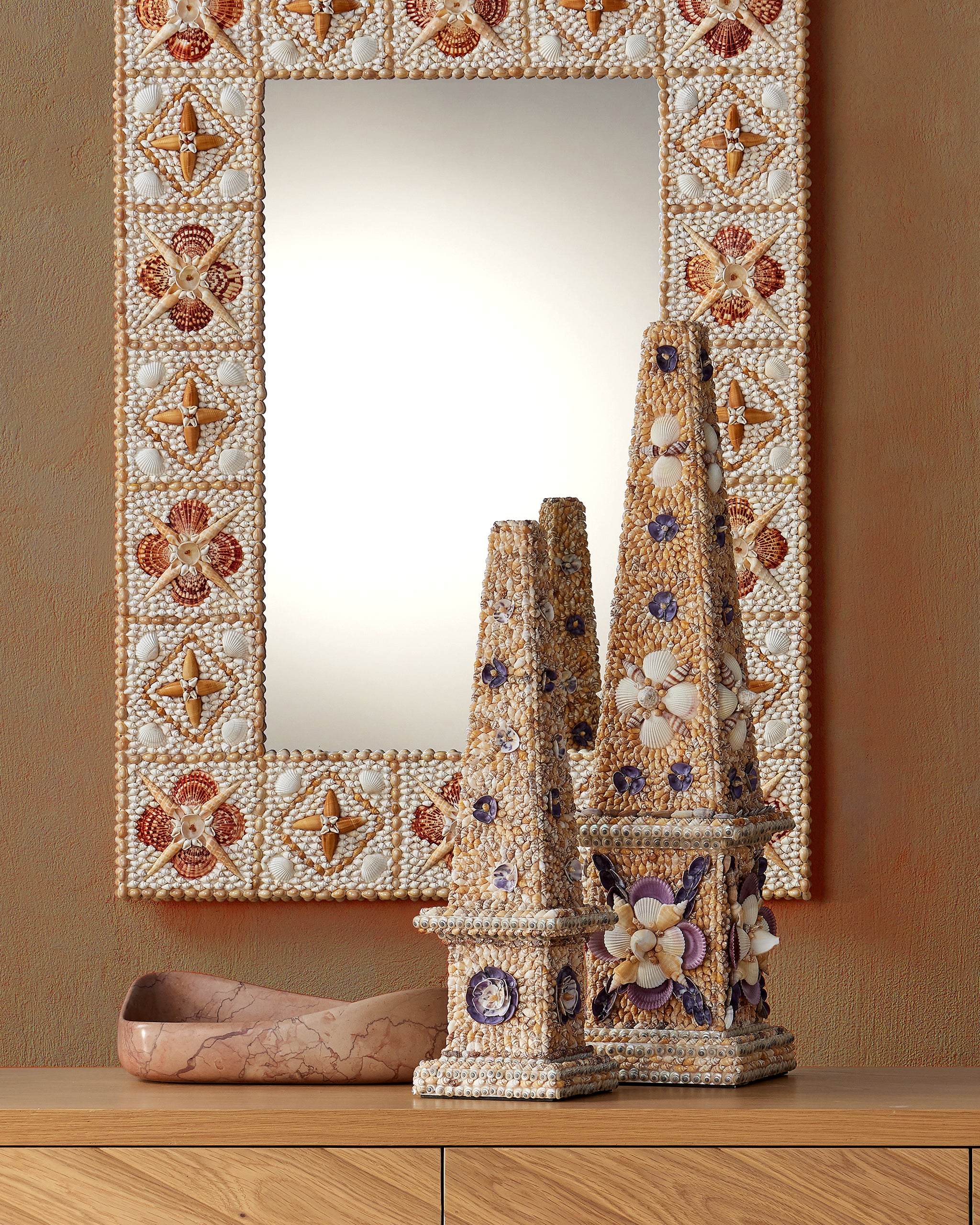 Currey & Company Coquillage Short Obelisk