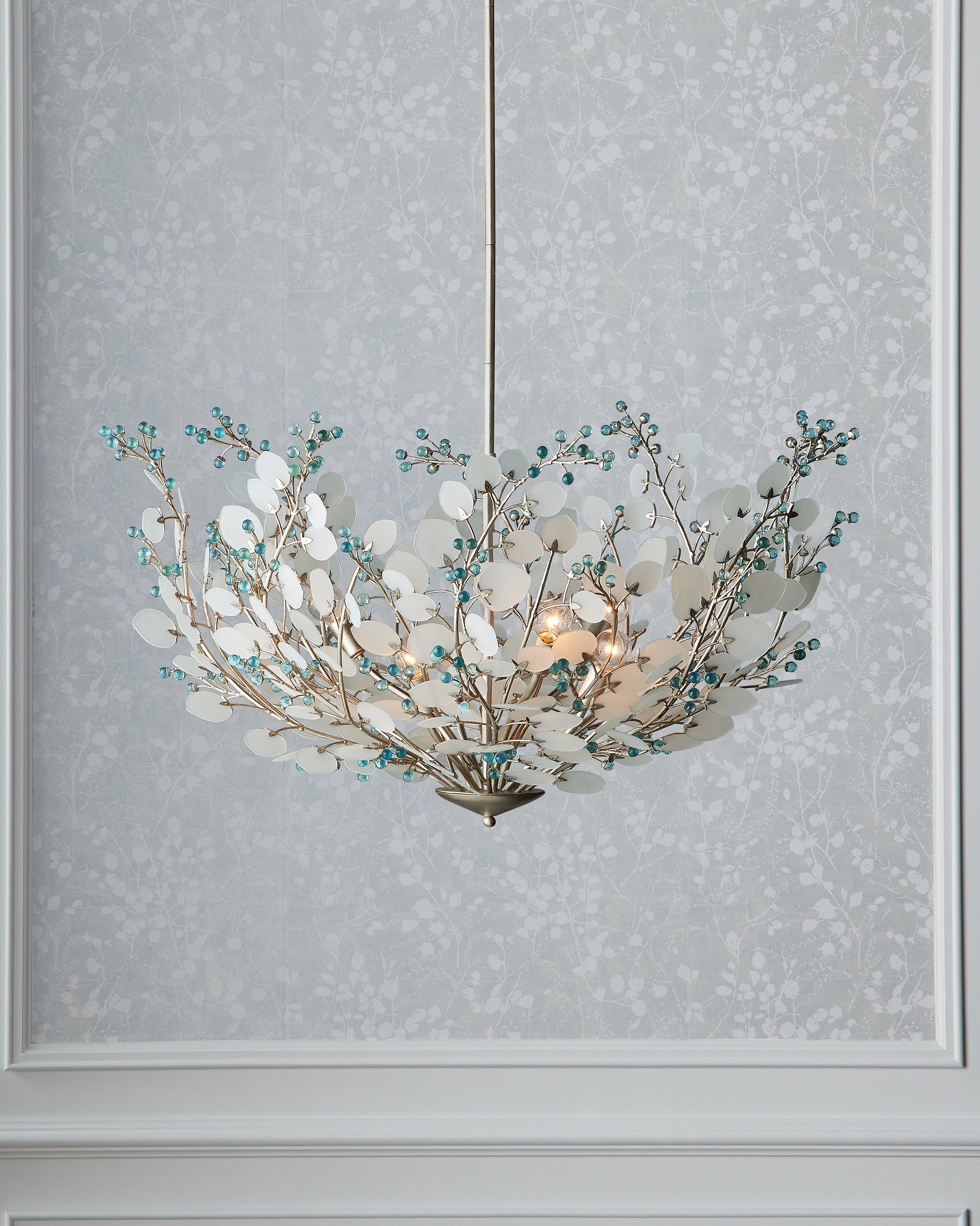 Currey & Company Winterberry Chandelier