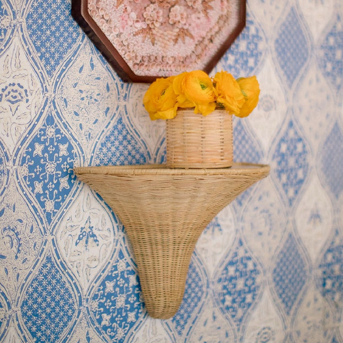 Chelsea House Amanda Lindroth Baytree Wicker Bracket