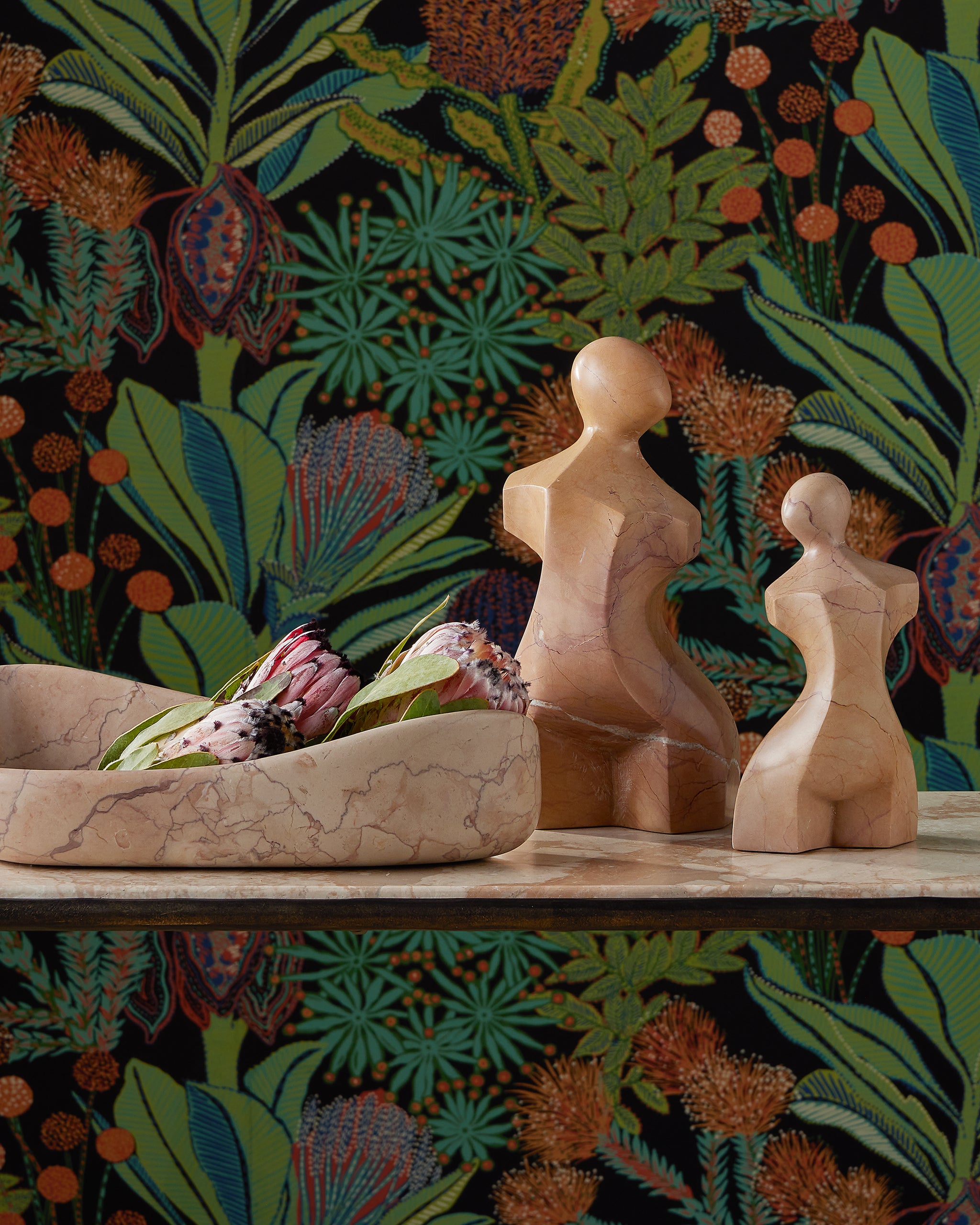 Currey & Company Giada Rosa Large Bust Sculpture