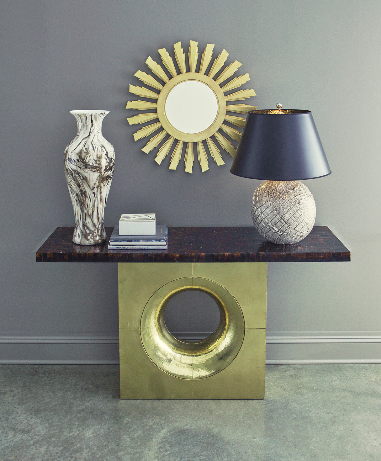 Wildwood Ally Gray Lamp