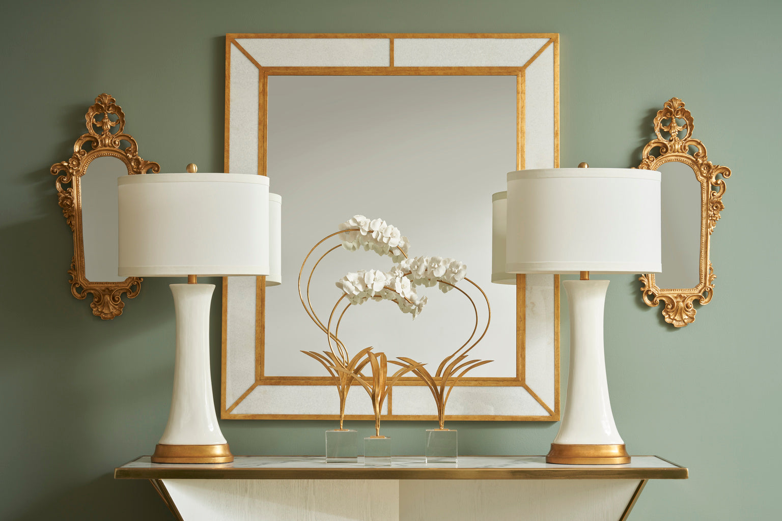 Chelsea House - Hopper Lamp - White