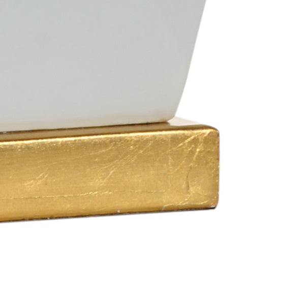 Chelsea House Peacock Feather Lamp