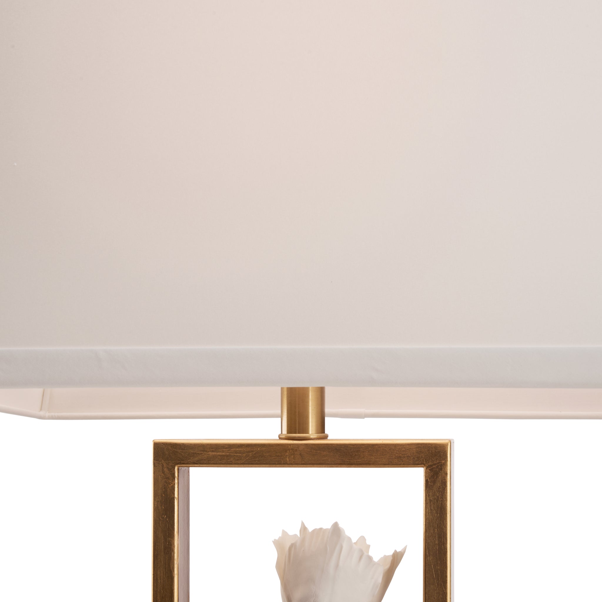 Chelsea House Cain Tulip Lamp