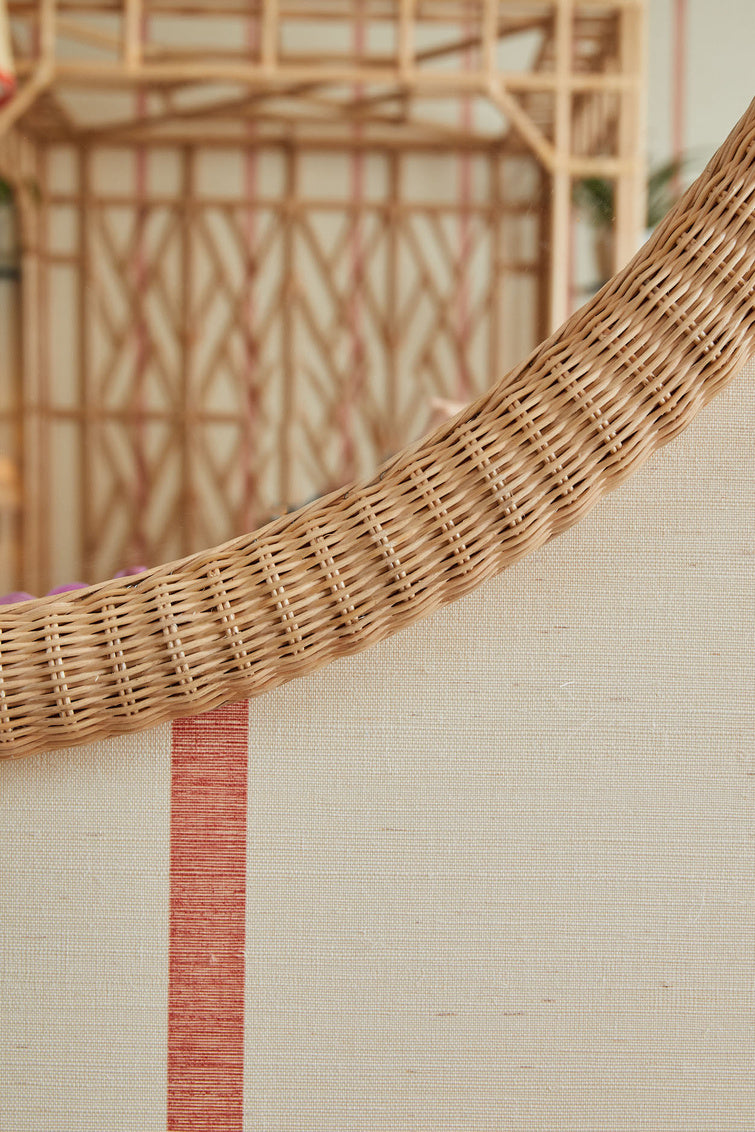 Chelsea House Amanda Lindroth Dunmore Round Wicker Mirror