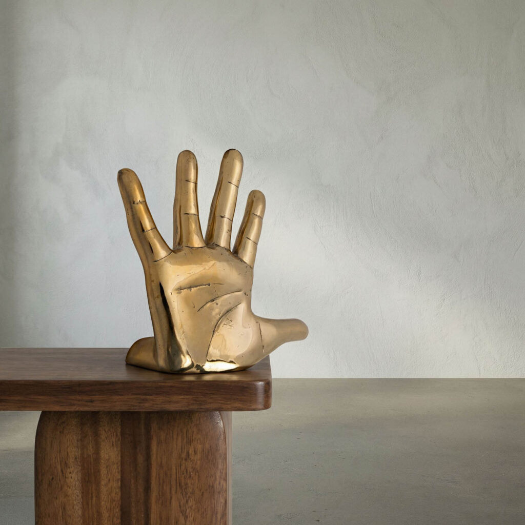 Noir Hand On The Wall, Brass