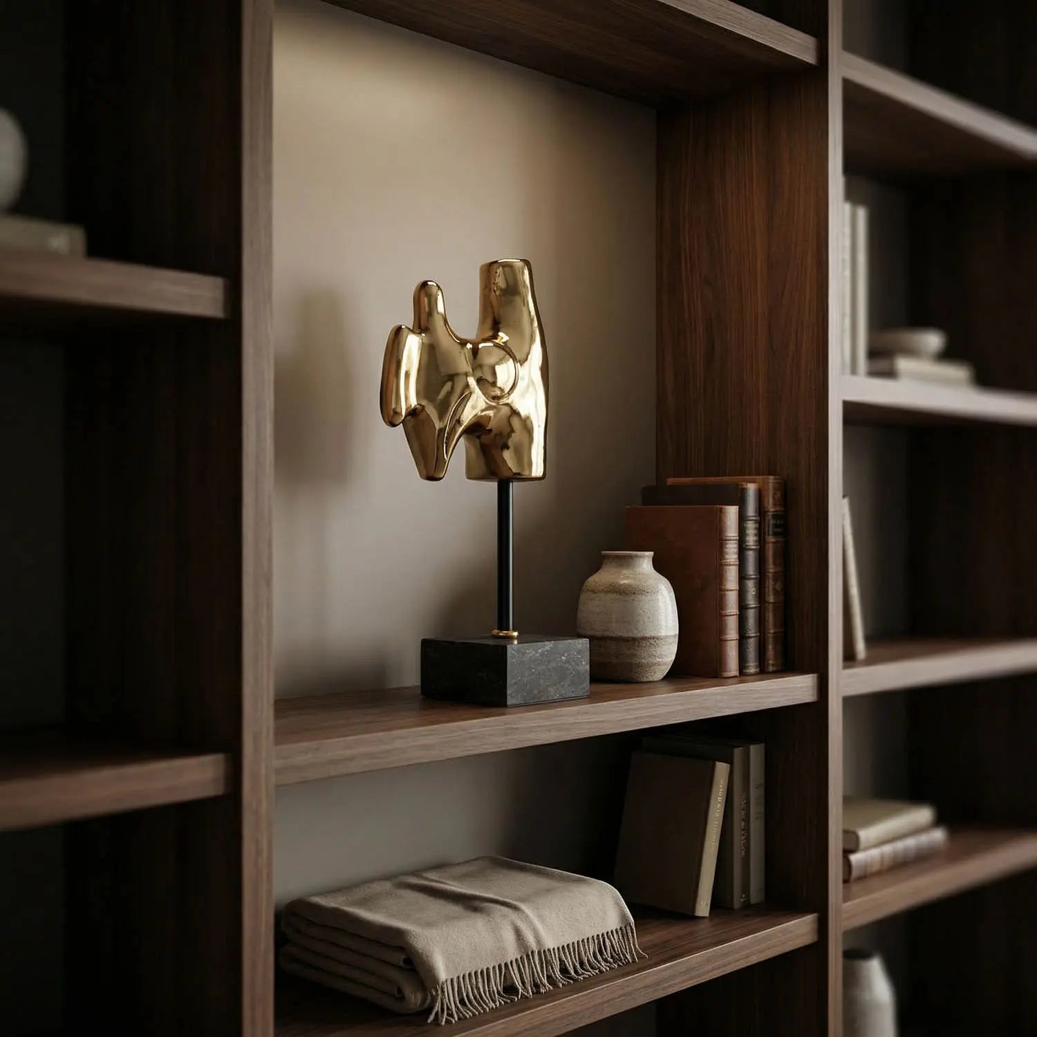 Noir Goker With Stand