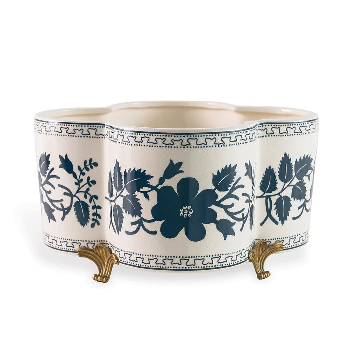 Port 68 Breckenridge Quatrefoil Planter