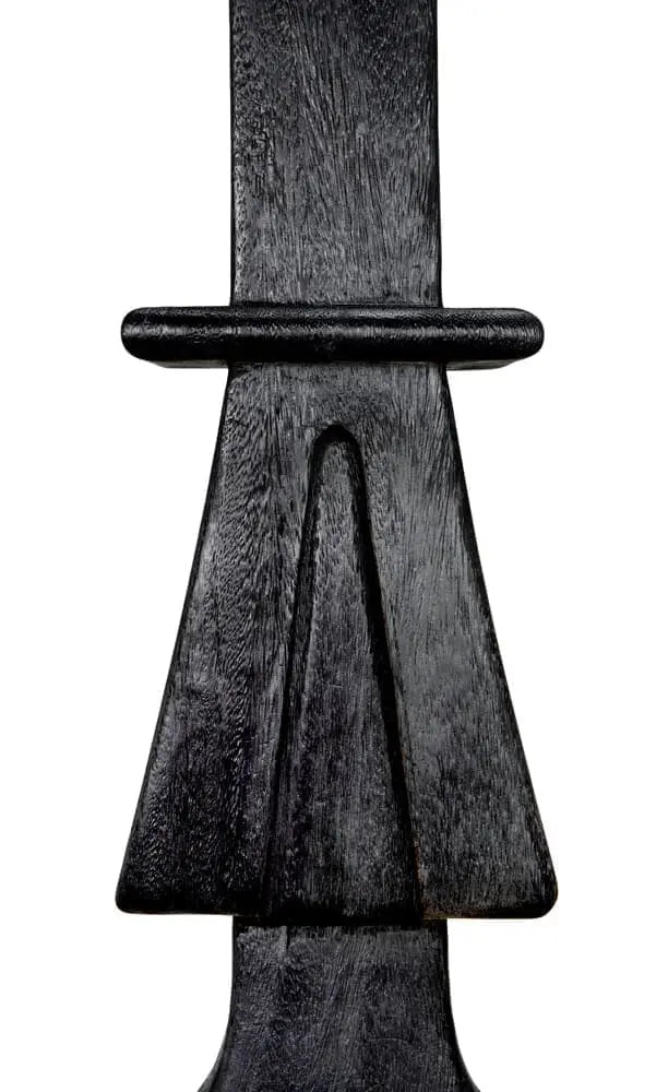 Noir Brutus Statue