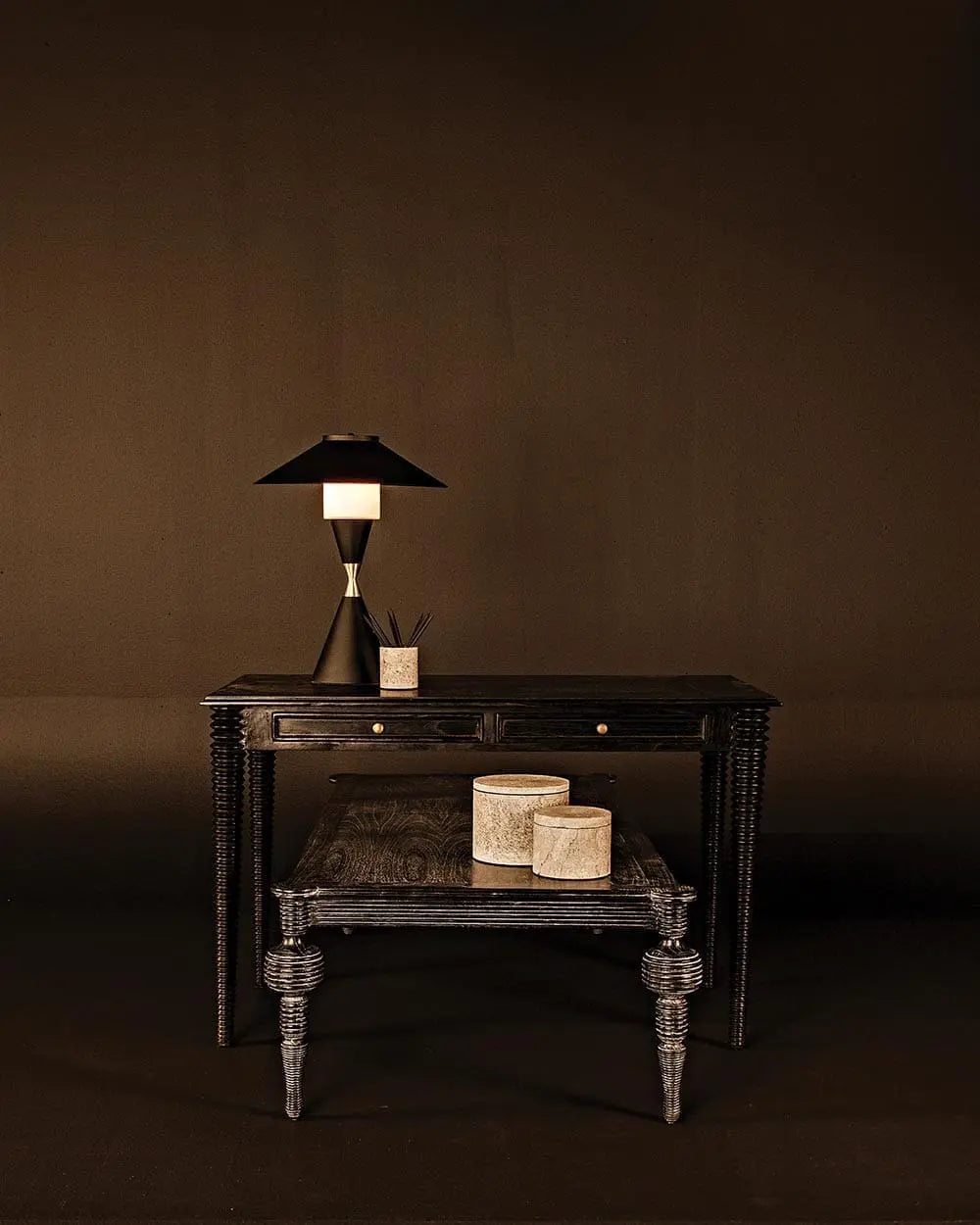 Noir Leonardo Desk