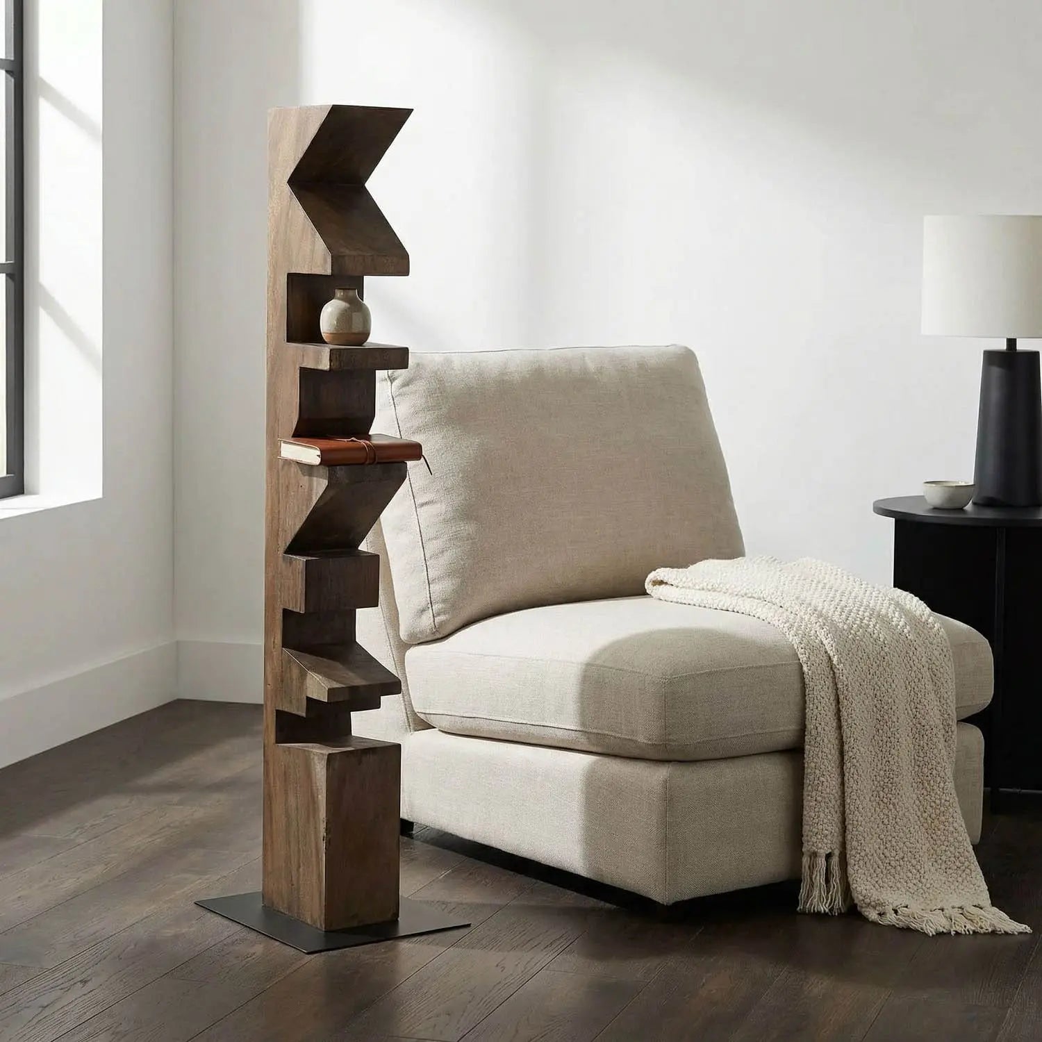 Noir Totem Statue, Teak