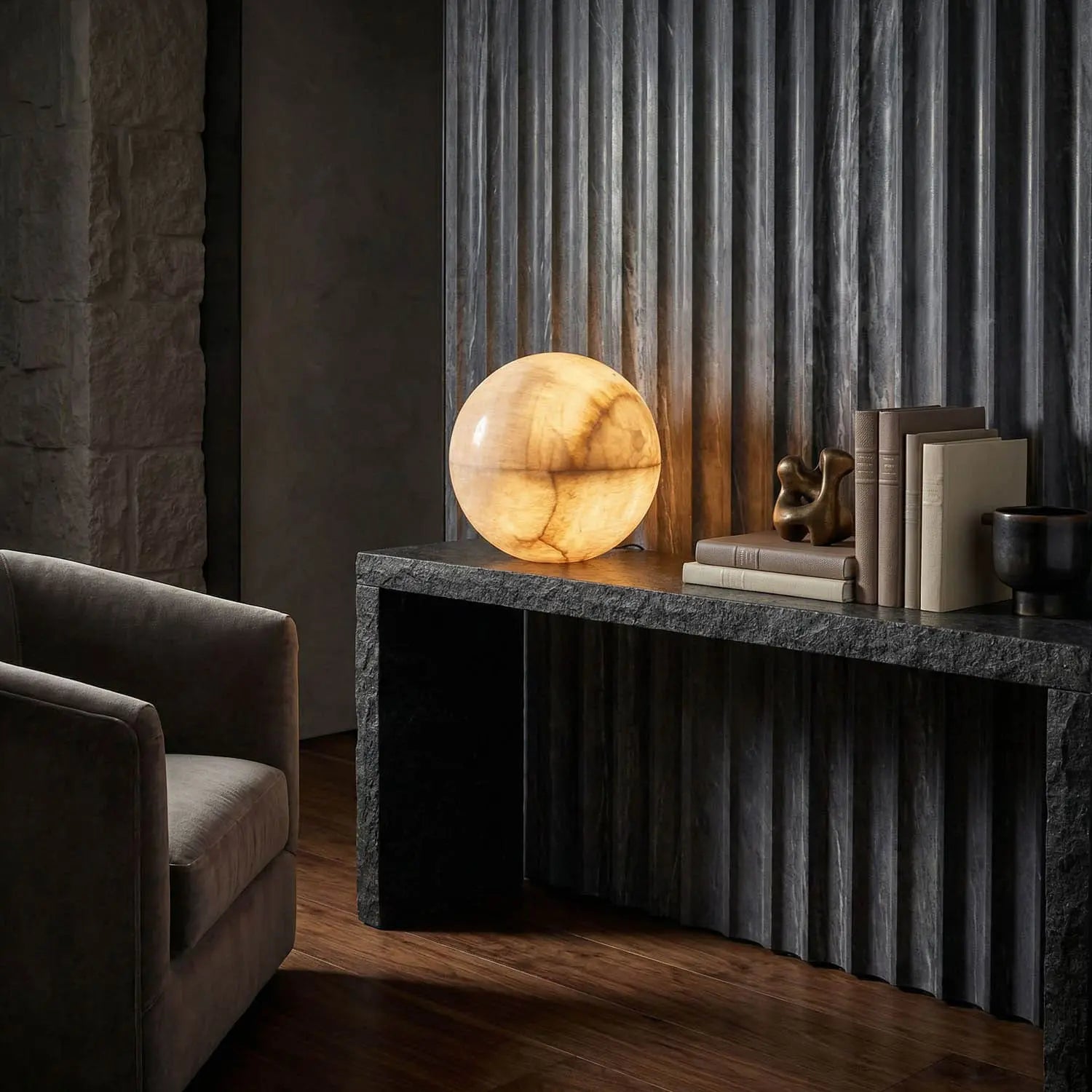 Noir Onyx Globe