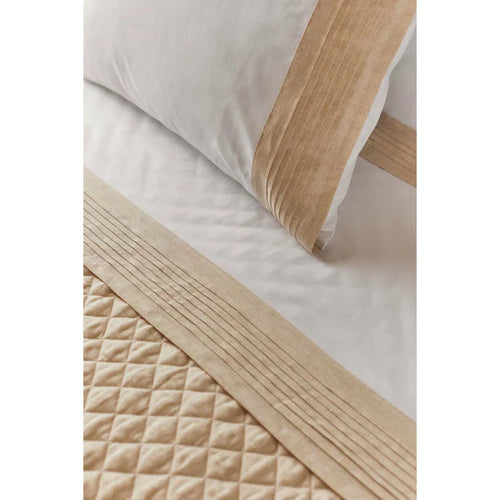 Bovi Pleated Linen Bedding
