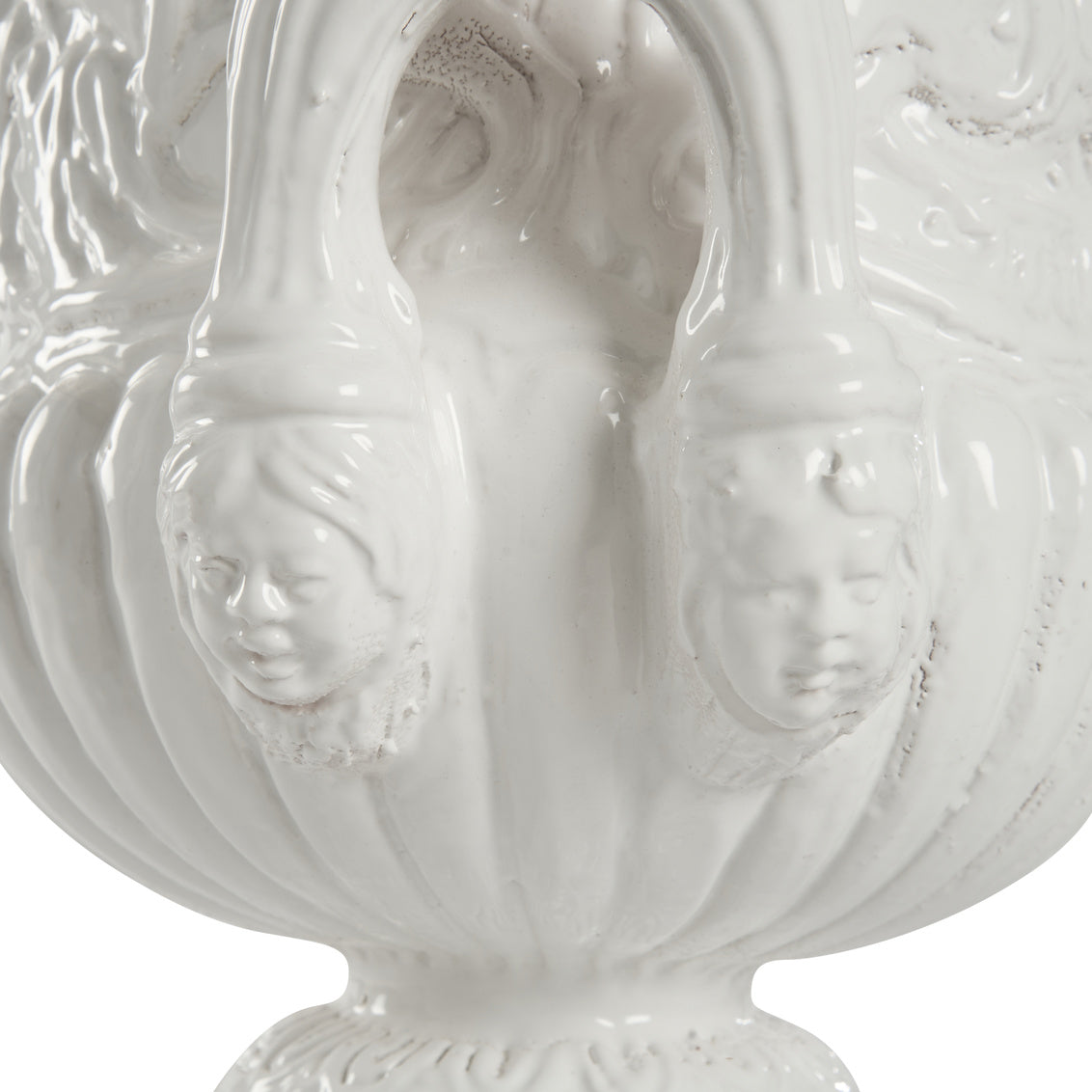 Chelsea House Classic Urn