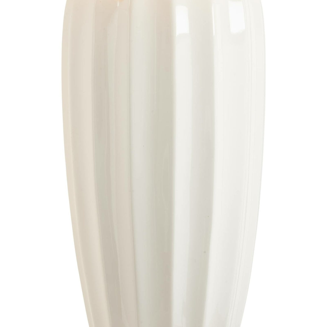 Chelsea House Roberson Lamp